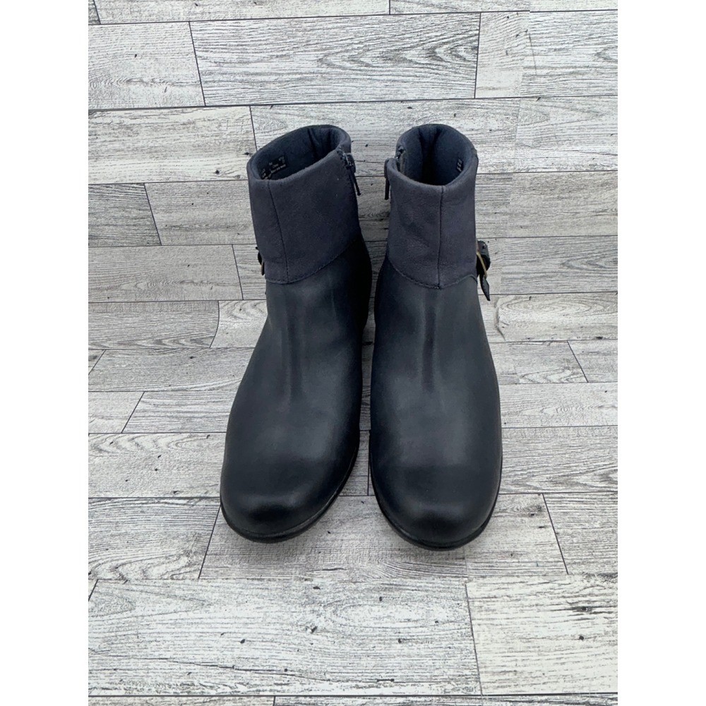 Clarks Bendables Black Leather Ankle Boots Side Zip Buckle Women Size 7.5M